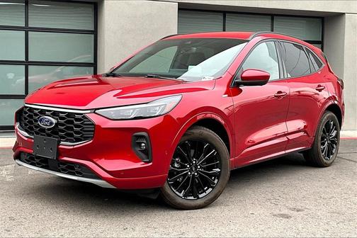 2024 Ford Escape ST-Line Elite