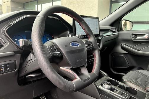 2024 Ford Escape ST-Line Elite