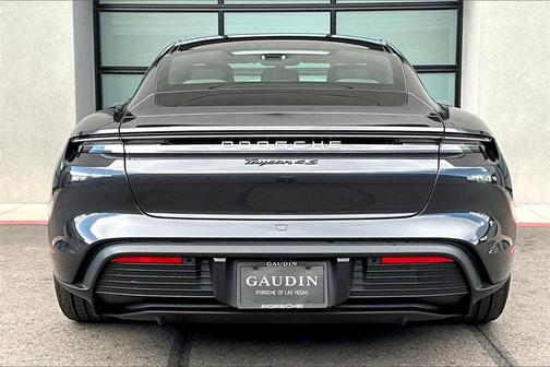 2025 Porsche Taycan 4S
