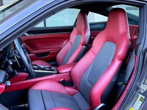 2022 Porsche 911 Carrera S