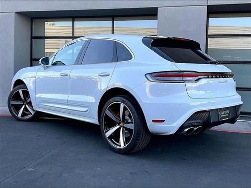 2026 Porsche Macan S