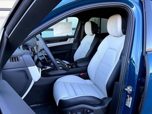 2026 Porsche Cayenne 