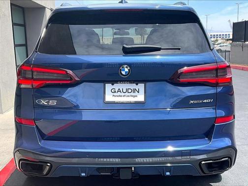 Phytonic Blue Metallic 2021 BMW X5 xDrive40i