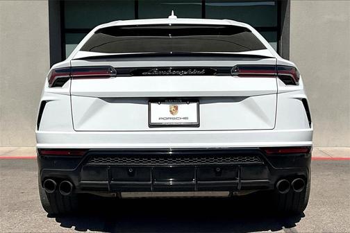 2021 Lamborghini Urus Base