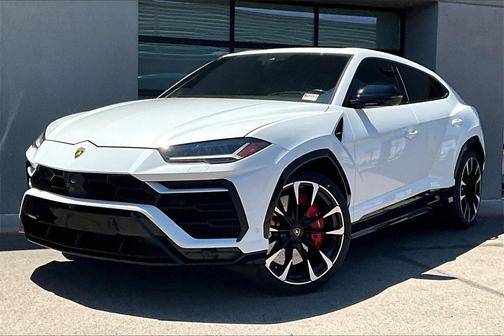 2021 Lamborghini Urus Base
