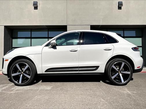 Chalk 2025 Porsche Macan