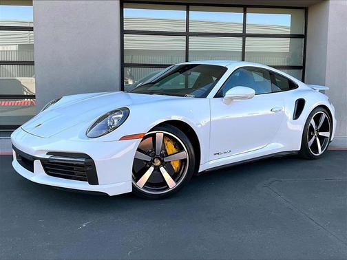 2021 Porsche 911 Turbo S