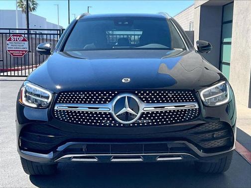 Black 2022 Mercedes-Benz GLC 300 Base 4MATIC