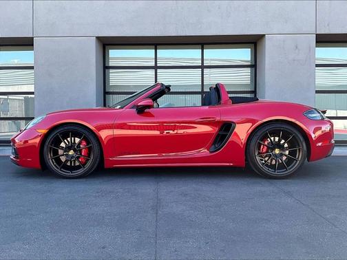 2024 Porsche 718 Boxster GTS 4.0