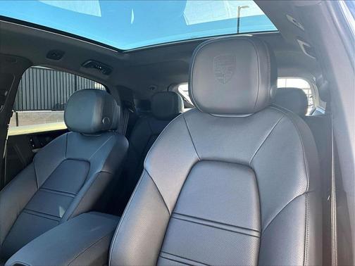 2026 Porsche Cayenne 