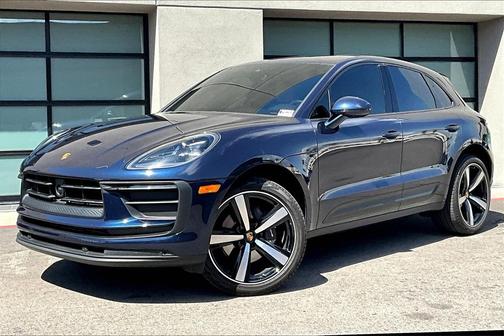 2023 Porsche Macan 