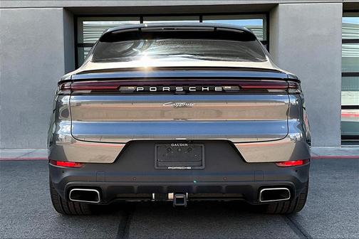 2024 Porsche Cayenne AWD