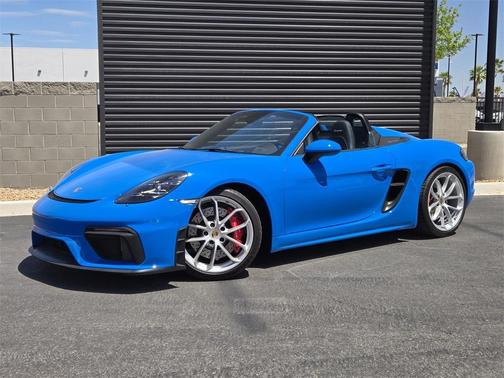 2023 Porsche 718 Spyder Base