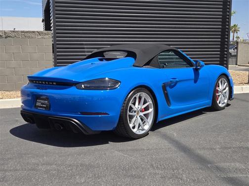 2023 Porsche 718 Spyder Base