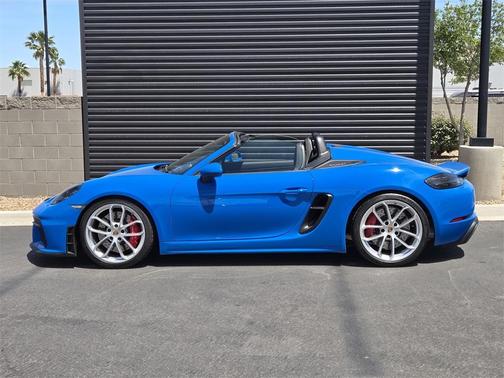 2023 Porsche 718 Spyder Base