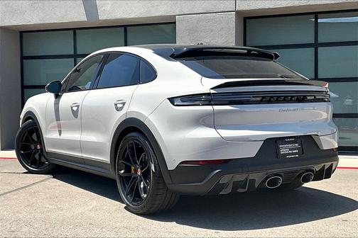 2025 Porsche Cayenne Turbo GT