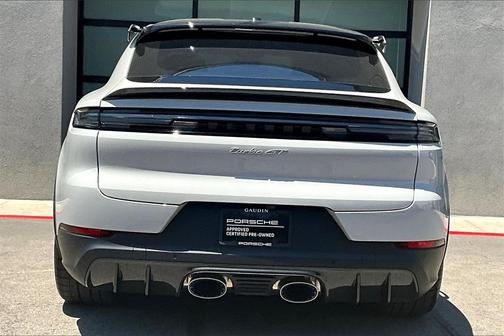 2025 Porsche Cayenne Turbo GT