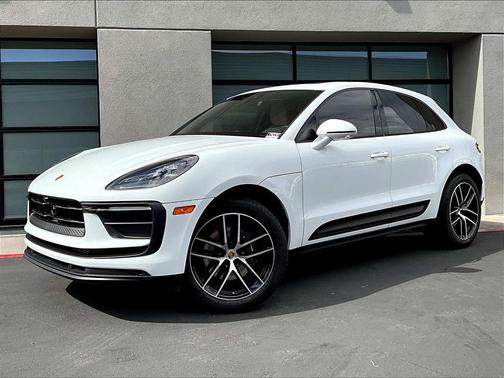 2023 Porsche Macan