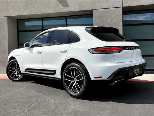 2023 Porsche Macan