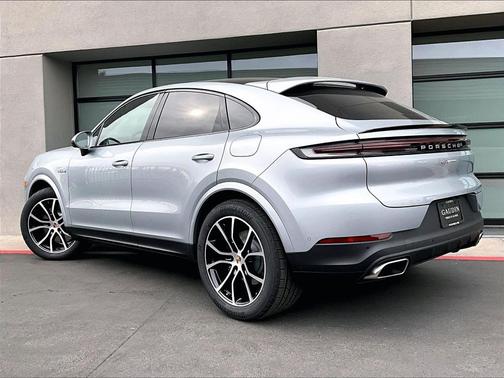 2026 Porsche Cayenne 