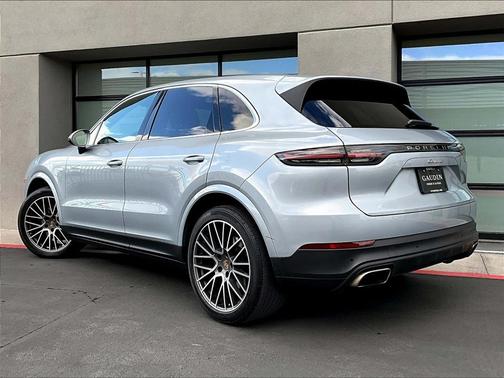2020 Porsche Cayenne Base