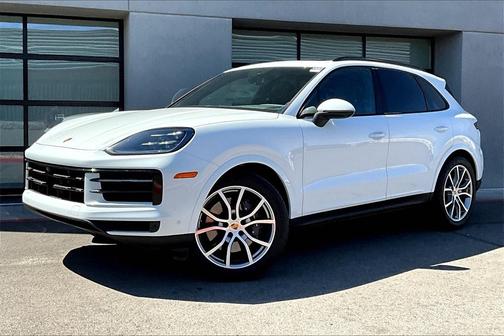 2025 Porsche Cayenne Base