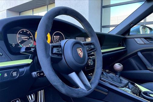 2026 Porsche 911 Carrera T