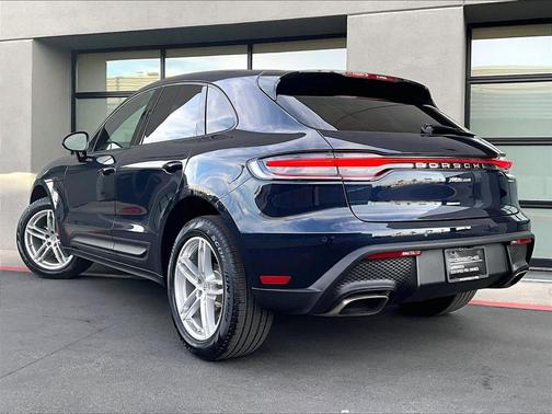 2023 Porsche Macan 