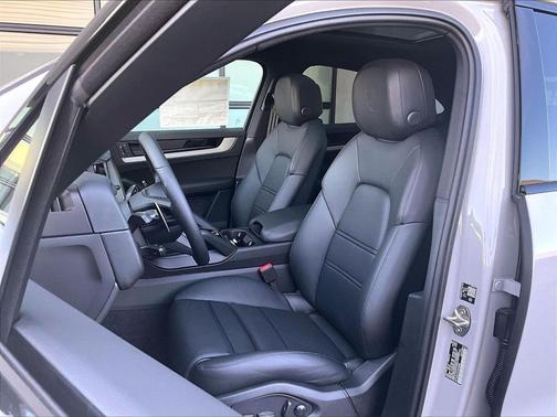 2026 Porsche Cayenne 