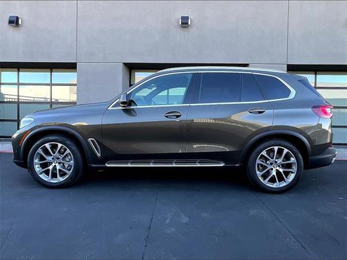 2023 BMW X5 sDrive40i