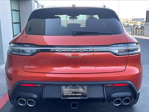 Papaya Metallic 2023 Porsche Macan