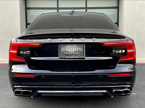 2019 Volvo S60 T6 R-Design