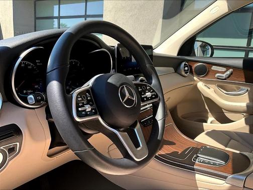 2022 Mercedes-Benz GLC 300 Base