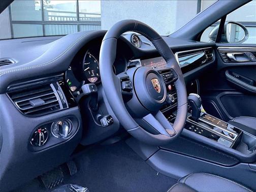 2026 Porsche Macan T