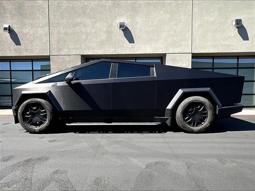 2024 Tesla Cybertruck Base