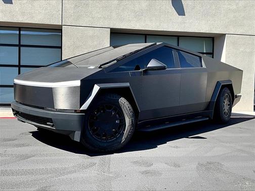 2024 Tesla Cybertruck Base