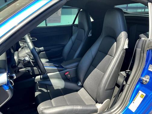 2017 Porsche 911 Carrera