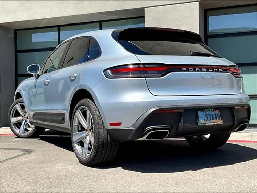 2025 Porsche Macan 