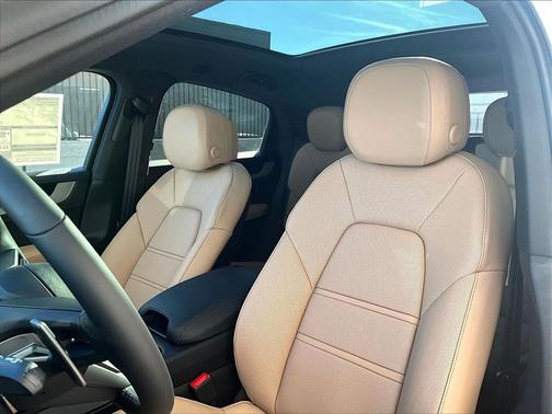 2026 Porsche Cayenne 