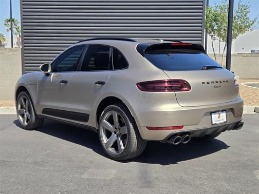 2018 Porsche Macan