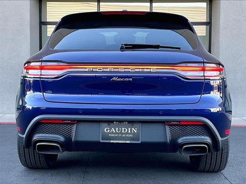 2026 Porsche Macan 