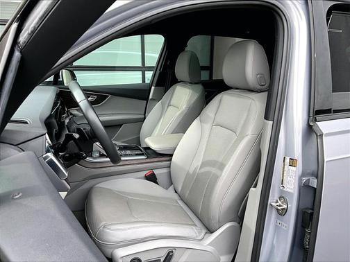 2020 Audi Q7 55 Prestige