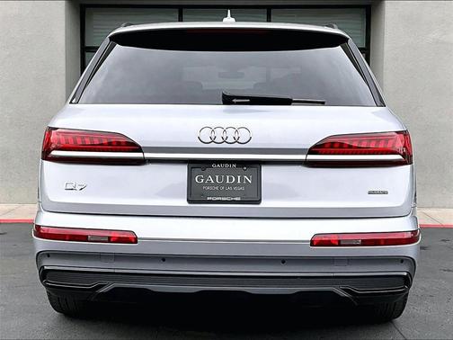 2020 Audi Q7 55 Prestige