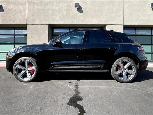 2026 Porsche Macan S
