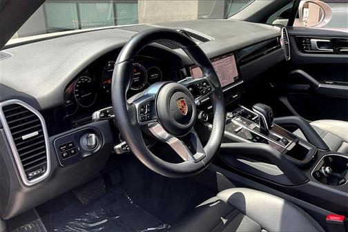 2021 Porsche Cayenne AWD