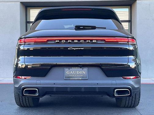 Black Metallic 2026 Porsche Cayenne