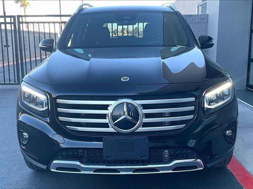 Black 2025 Mercedes-Benz GLB 250 Base