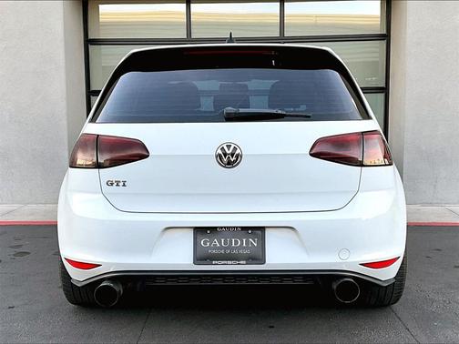 2015 Volkswagen Golf GTI S