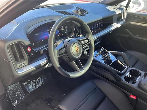 2026 Porsche Cayenne 