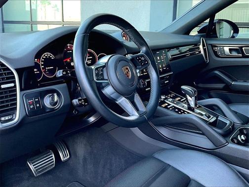 2022 Porsche Cayenne S Coupe AWD